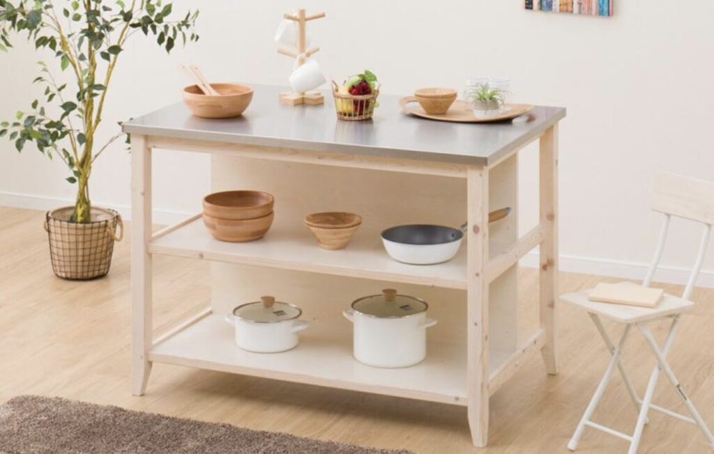 キッチンが狭いなら作業台はニトリ。キッチン作業台は無印と比較も